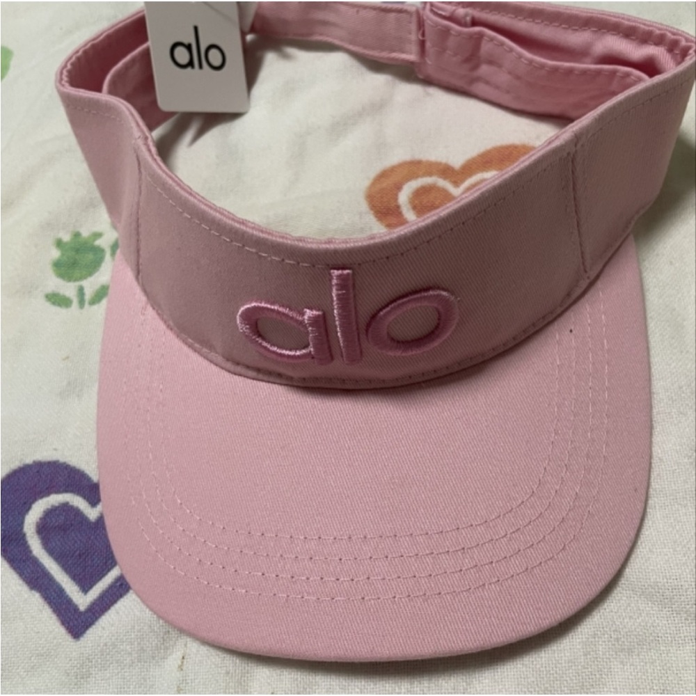 ALO Yoga Light Pink Visor